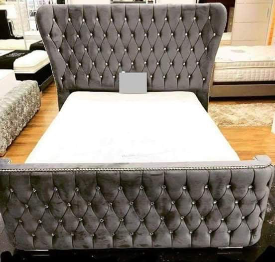 Kendall Wingback Bed In Crushed Velvet